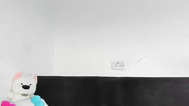 Snapshot of salome_daniel chatting on 17, 6, 2026 salome daniel online show from 17, 6, 2026