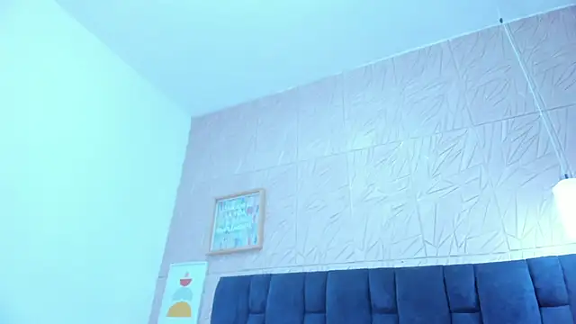 Snapshot of Melody_Megann chatting on 11, 1, 2025 Melody Megann online show from 11, 1, 2025