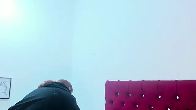 Snapshot of Melody_Megann chatting on 7, 2, 2026 Melody Megann online show from 7, 2, 2026