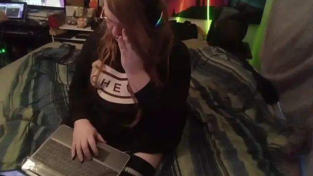 Snapshot of AshThaSissy chatting on 29, 10, 2025 AshThaSissy online show from 29, 10, 2025