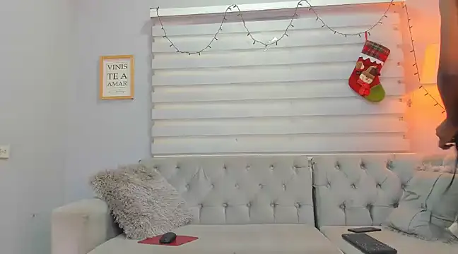 Snapshot of angelica_sexy1 chatting on 24, 12, 2024 angelica sexy1 online show from 24, 12, 2024