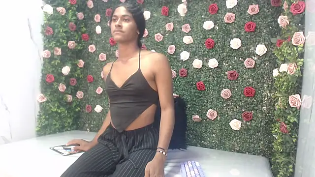 Snapshot of angelica_sexy1 chatting on 23, 10, 2025 angelica sexy1 online show from 23, 10, 2025