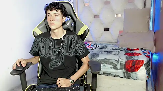 johnny cagee online show from 18, 9, 2025