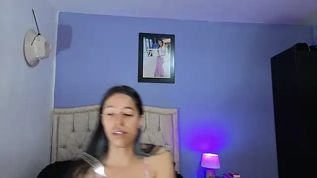 Snapshot of stephania_t chatting on 17, 6, 2026 stephania t online show from 17, 6, 2026