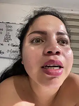 Snapshot of Elaa_euphoria chatting on 21, 12, 2024 Elaa euphoria online show from 21, 12, 2024