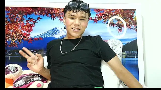 Baby Cream online show from 15, 12, 2024