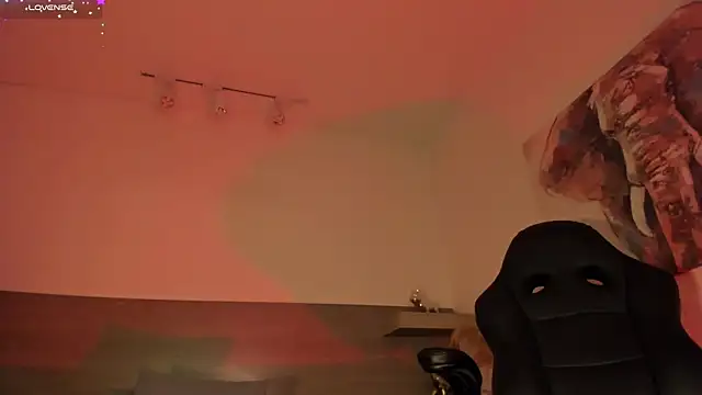 NyxShadow   online show from 26, 2, 2025