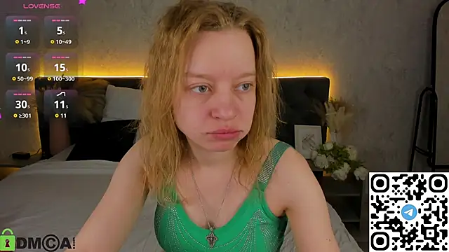 Michelle Blond online show from 22, 2, 2026