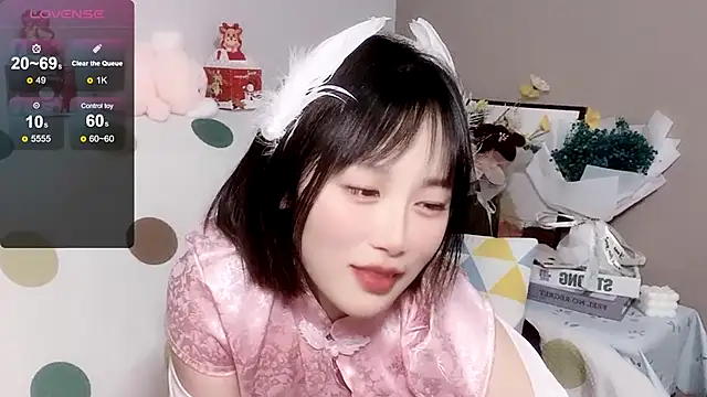 Snapshot of LaoSHI-999 chatting on 13, 1, 2025 LaoSHI-999 online show from 13, 1, 2025