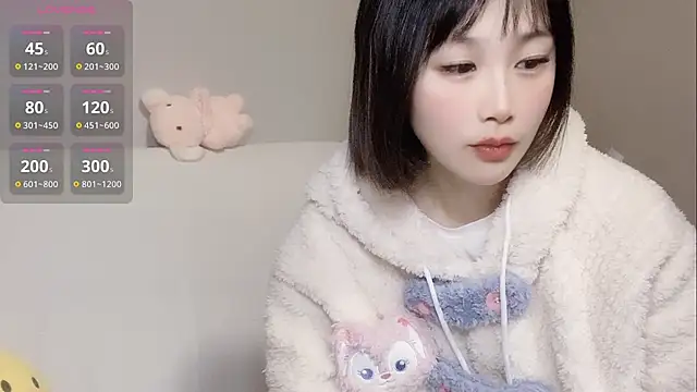 Snapshot of LaoSHI-999 chatting on 10, 2, 2025 LaoSHI-999 online show from 10, 2, 2025