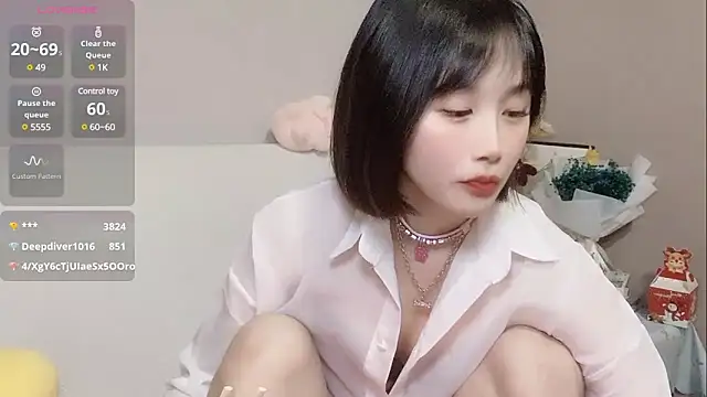 Snapshot of LaoSHI-999 chatting on 17, 2, 2025 LaoSHI-999 online show from 17, 2, 2025