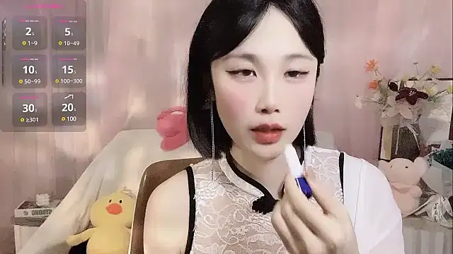 Snapshot of LaoSHI-999 chatting on 6, 3, 2025 LaoSHI-999 online show from 6, 3, 2025