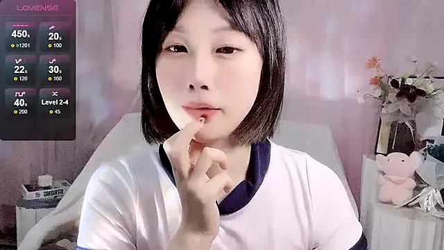 Snapshot of LaoSHI-999 chatting on 7, 3, 2025 LaoSHI-999 online show from 7, 3, 2025