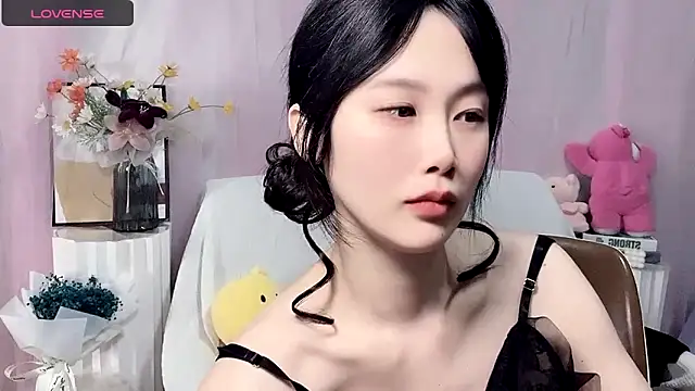 Snapshot of LaoSHI-999 chatting on 19, 3, 2025 LaoSHI-999 online show from 19, 3, 2025