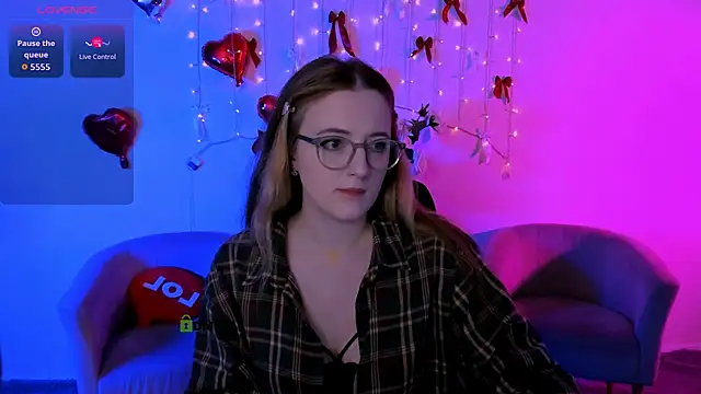 luna berryy online show from 30, 5, 2026