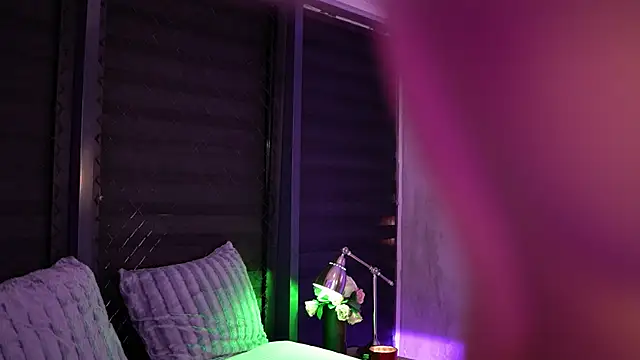 Candy Ivy online show from 6, 1, 2025