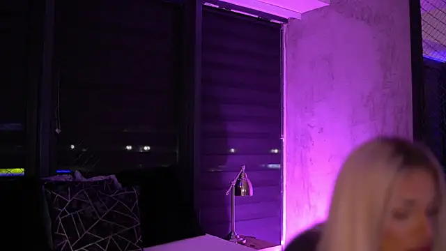 Candy Ivy online show from 1, 11, 2025