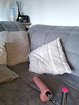 Secret couple  online show from 20, 4, 2026