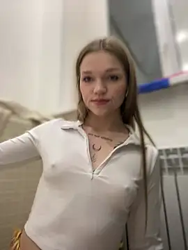 Snapshot of KitteCat chatting on 12, 12, 2024 KitteCat online show from 12, 12, 2024