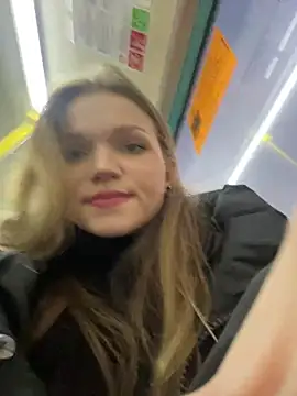 Snapshot of KitteCat chatting on 27, 12, 2024 KitteCat online show from 27, 12, 2024