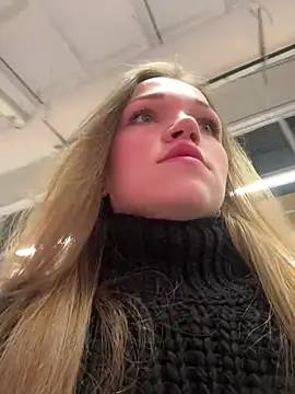 Snapshot of KitteCat chatting on 29, 12, 2024 KitteCat online show from 29, 12, 2024