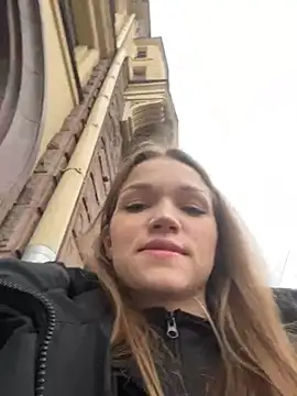 Snapshot of KitteCat chatting on 30, 1, 2025 KitteCat online show from 30, 1, 2025