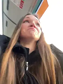 Snapshot of KitteCat chatting on 22, 3, 2025 KitteCat online show from 22, 3, 2025