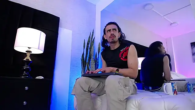 Snapshot of Sr_Magnus_ chatting on 21, 2, 2025 Sr Magnus  online show from 21, 2, 2025