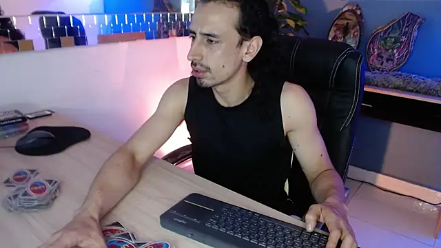 Snapshot of Sr_Magnus_ chatting on 14, 3, 2025 Sr Magnus  online show from 14, 3, 2025