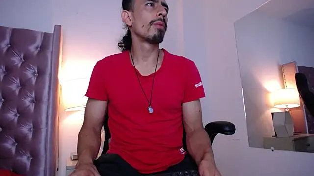 Snapshot of Sr_Magnus_ chatting on 26, 10, 2025 Sr Magnus  online show from 26, 10, 2025