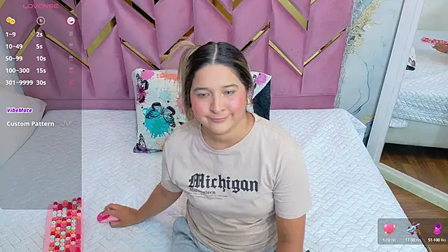 Snapshot of collegepawglovedaddy chatting on 28, 9, 2025 collegepawglovedaddy online show from 28, 9, 2025