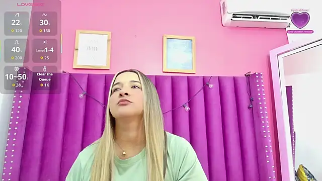 Snapshot of collegepawglovedaddy chatting on 2, 12, 2025 collegepawglovedaddy online show from 2, 12, 2025