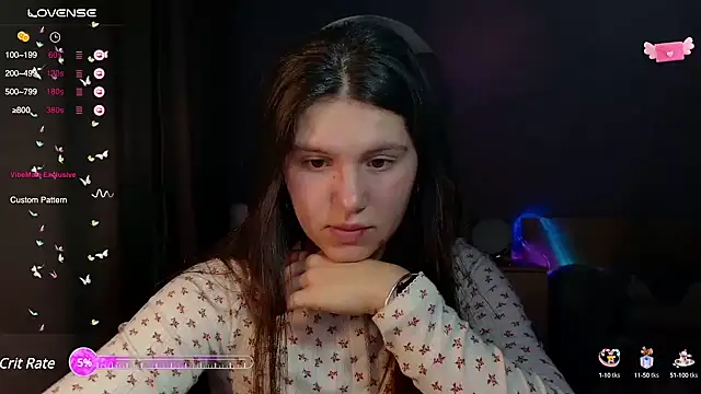 Snapshot of bellaelya chatting on 11, 3, 2025 bellaelya online show from 11, 3, 2025