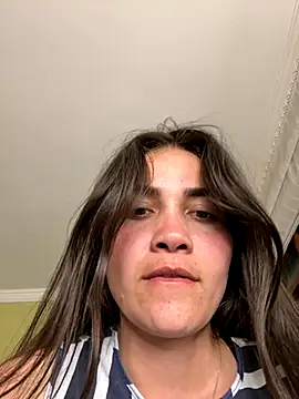 aurora divine online show from 2, 12, 2025