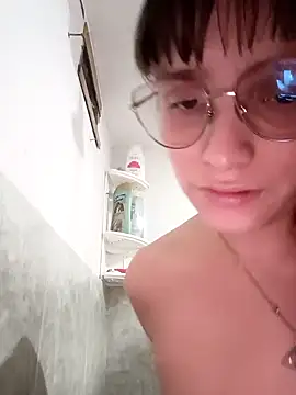 Lucyy-hess online show from 15, 1, 2025