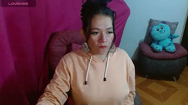 Mercy FoxX online show from 9, 12, 2024