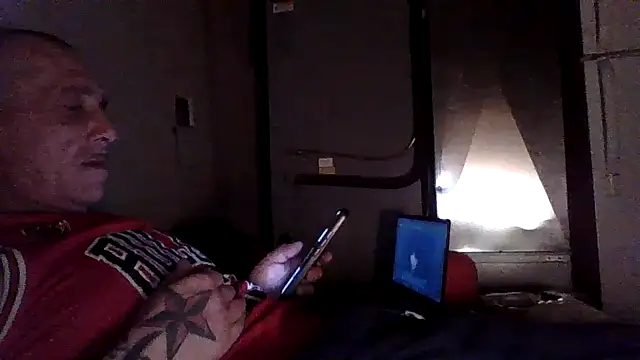 Snapshot of CandiedPompano chatting on 30, 10, 2025 CandiedPompano online show from 30, 10, 2025