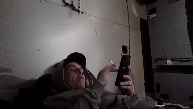 Snapshot of CandiedPompano chatting on 31, 10, 2025 CandiedPompano online show from 31, 10, 2025