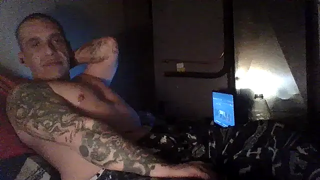 Snapshot of CandiedPompano chatting on 9, 11, 2025 CandiedPompano online show from 9, 11, 2025