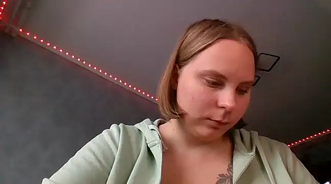 Snapshot of Thalia__Star chatting on 14, 12, 2024 Thalia  Star online show from 14, 12, 2024