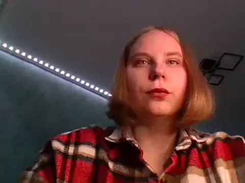 Snapshot of Thalia__Star chatting on 3, 1, 2025 Thalia  Star online show from 3, 1, 2025