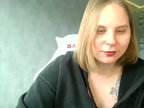 Snapshot of Thalia__Star chatting on 18, 1, 2025 Thalia  Star online show from 18, 1, 2025
