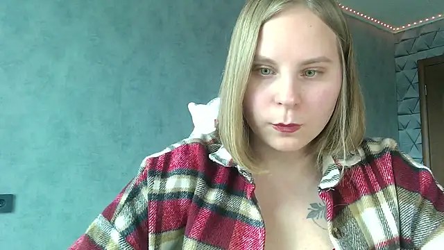 Snapshot of Thalia__Star chatting on 25, 1, 2025 Thalia  Star online show from 25, 1, 2025