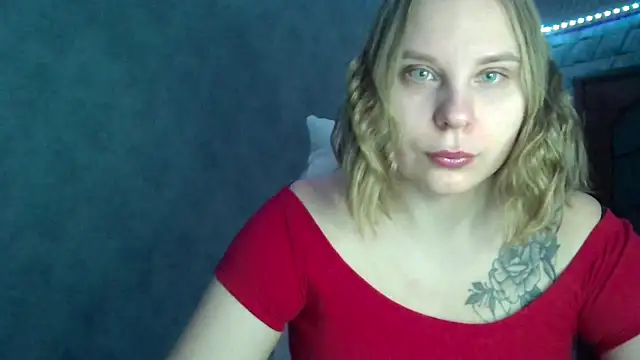 Snapshot of Thalia__Star chatting on 14, 2, 2025 Thalia  Star online show from 14, 2, 2025