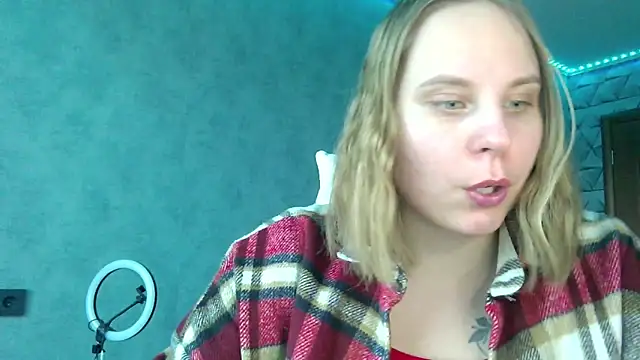 Snapshot of Thalia__Star chatting on 14, 2, 2025 Thalia  Star online show from 14, 2, 2025
