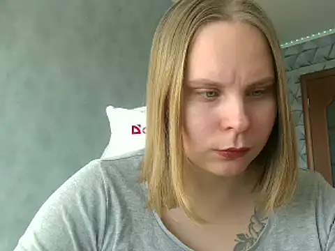 Snapshot of Thalia__Star chatting on 20, 2, 2025 Thalia  Star online show from 20, 2, 2025