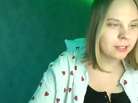 Snapshot of Thalia__Star chatting on 1, 3, 2025 Thalia  Star online show from 1, 3, 2025