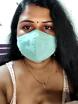 Snapshot of Dr_Chhaya chatting on 15, 4, 2026 Dr Chhaya online show from 15, 4, 2026