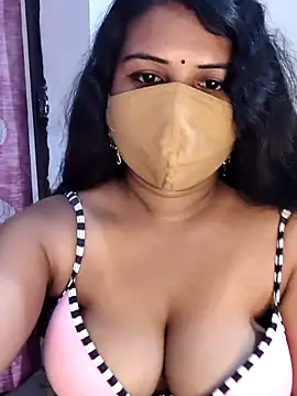 Snapshot of Dr_Chhaya chatting on 1, 5, 2026 Dr Chhaya online show from 1, 5, 2026