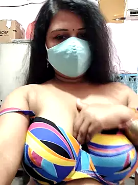 Snapshot of Dr_Chhaya chatting on 5, 5, 2026 Dr Chhaya online show from 5, 5, 2026